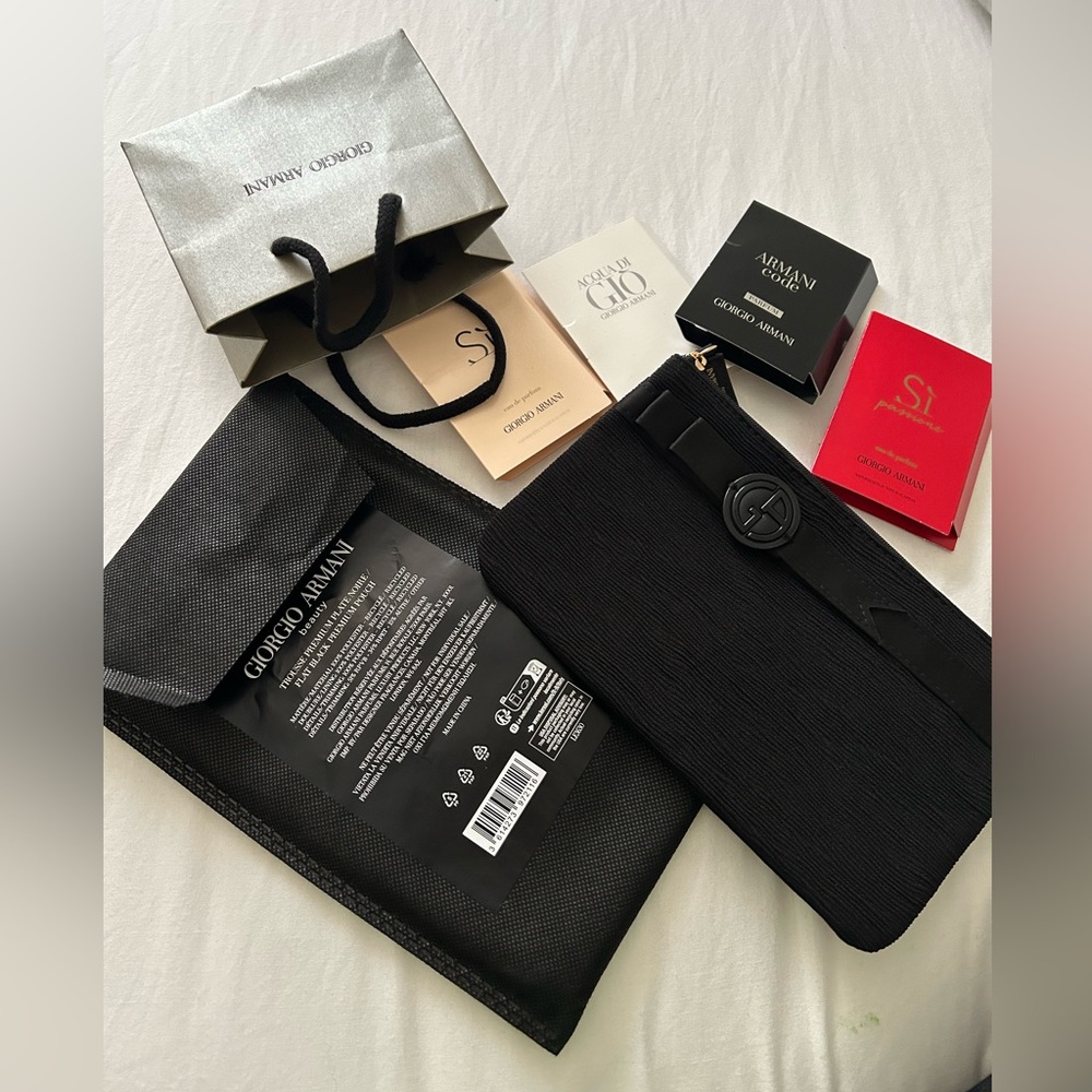 Giorgio Armani cosmetic pouch bundle